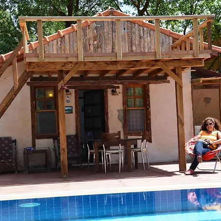 Kayakoey Pansiyon Homestay